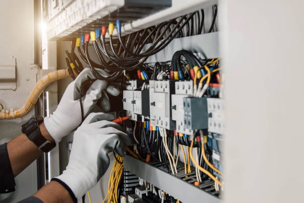 Best Licensed Electrician  in South Farmingdale, NY